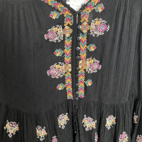 Free People Ariana Embroidered Tunic Womens Small Black Floral Oversized NWT - Picture 6 of 10